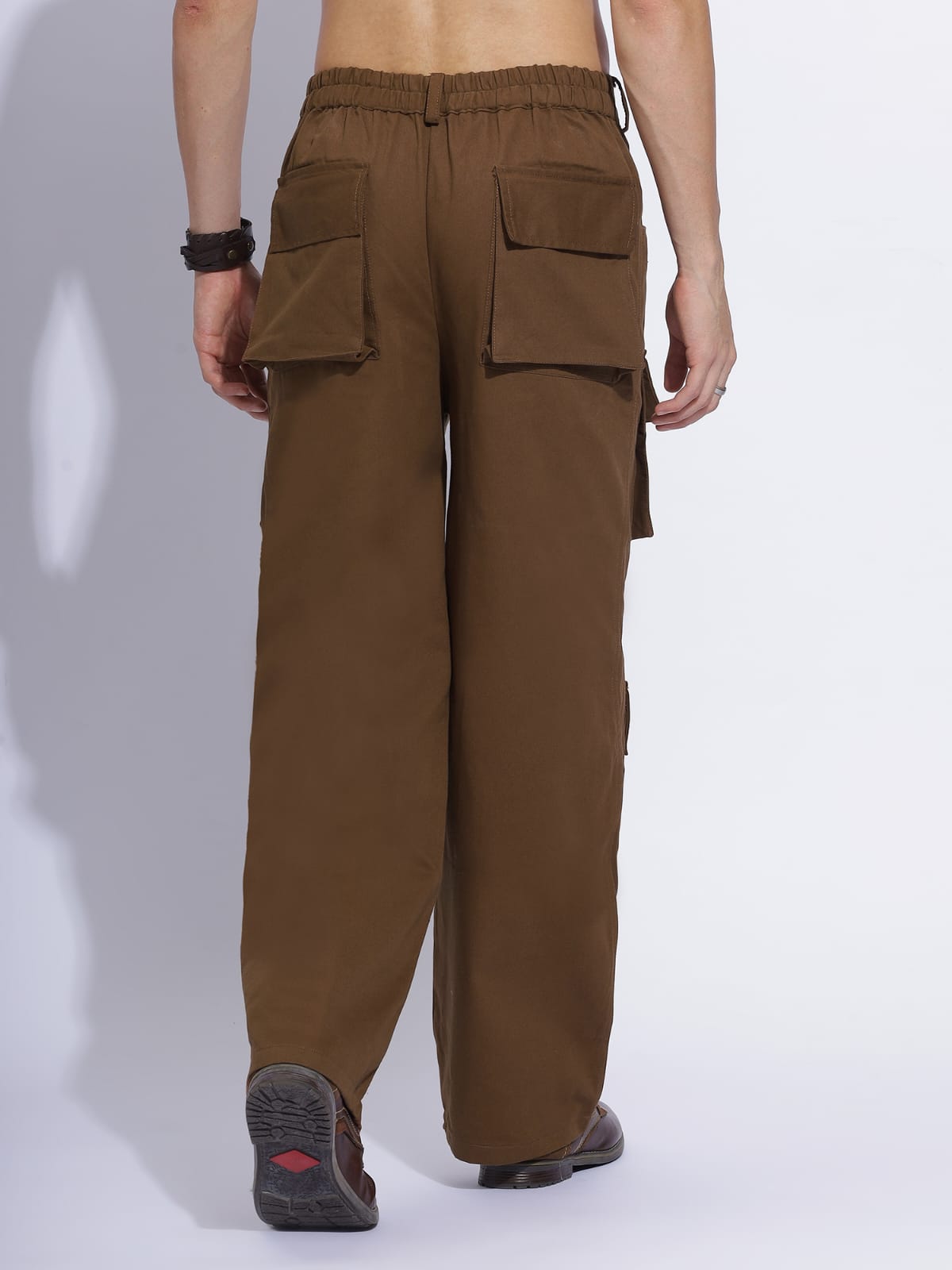 Cargo pant snap bottom packet stylish and functional | vintageDrip