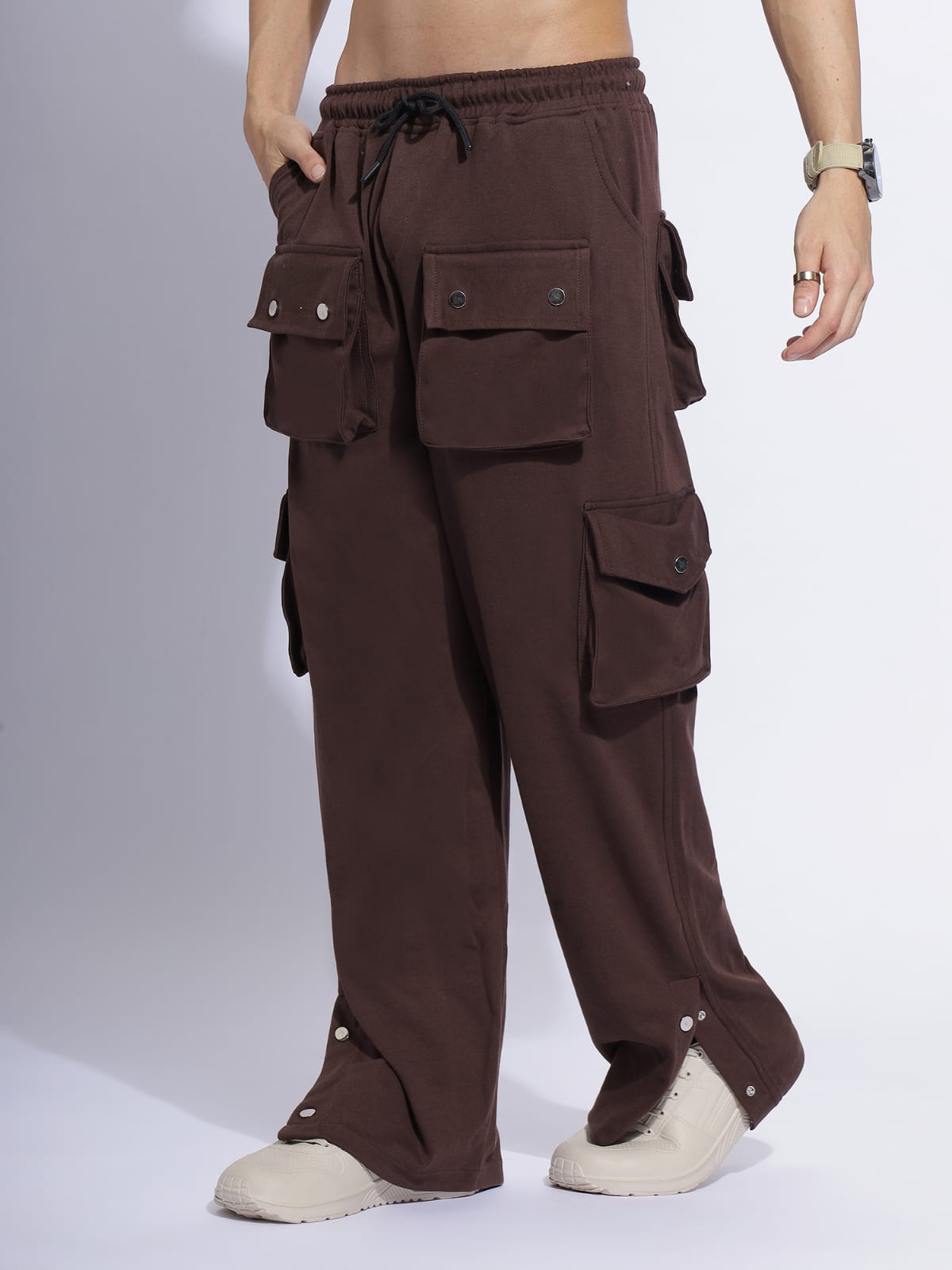 Snap bottom Cargo pants stylish and functional | vintageDrip